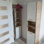 Poprzeczna 7 بيت للعطل