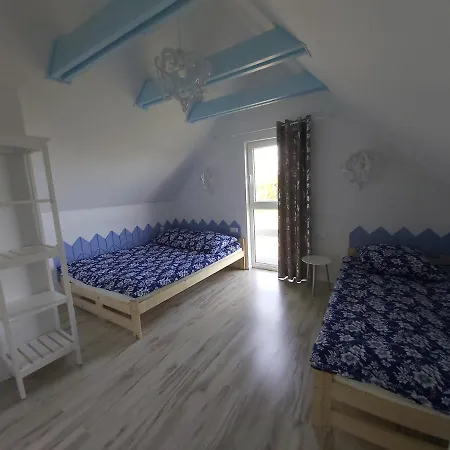 Poprzeczna 7