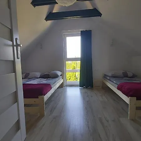 Poprzeczna 7