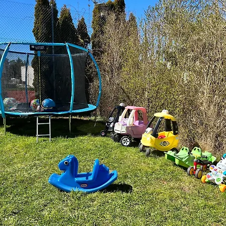 Poprzeczna 7 Дом отдыха *