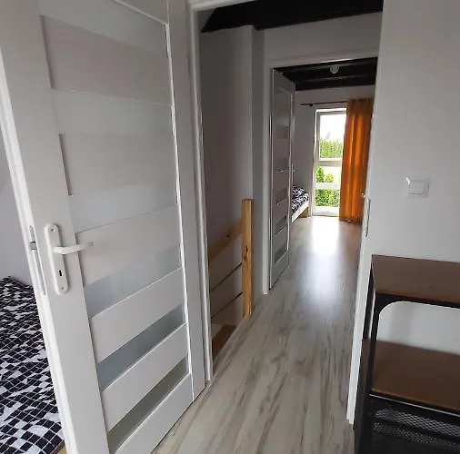 Poprzeczna 7 * Sarbinowo